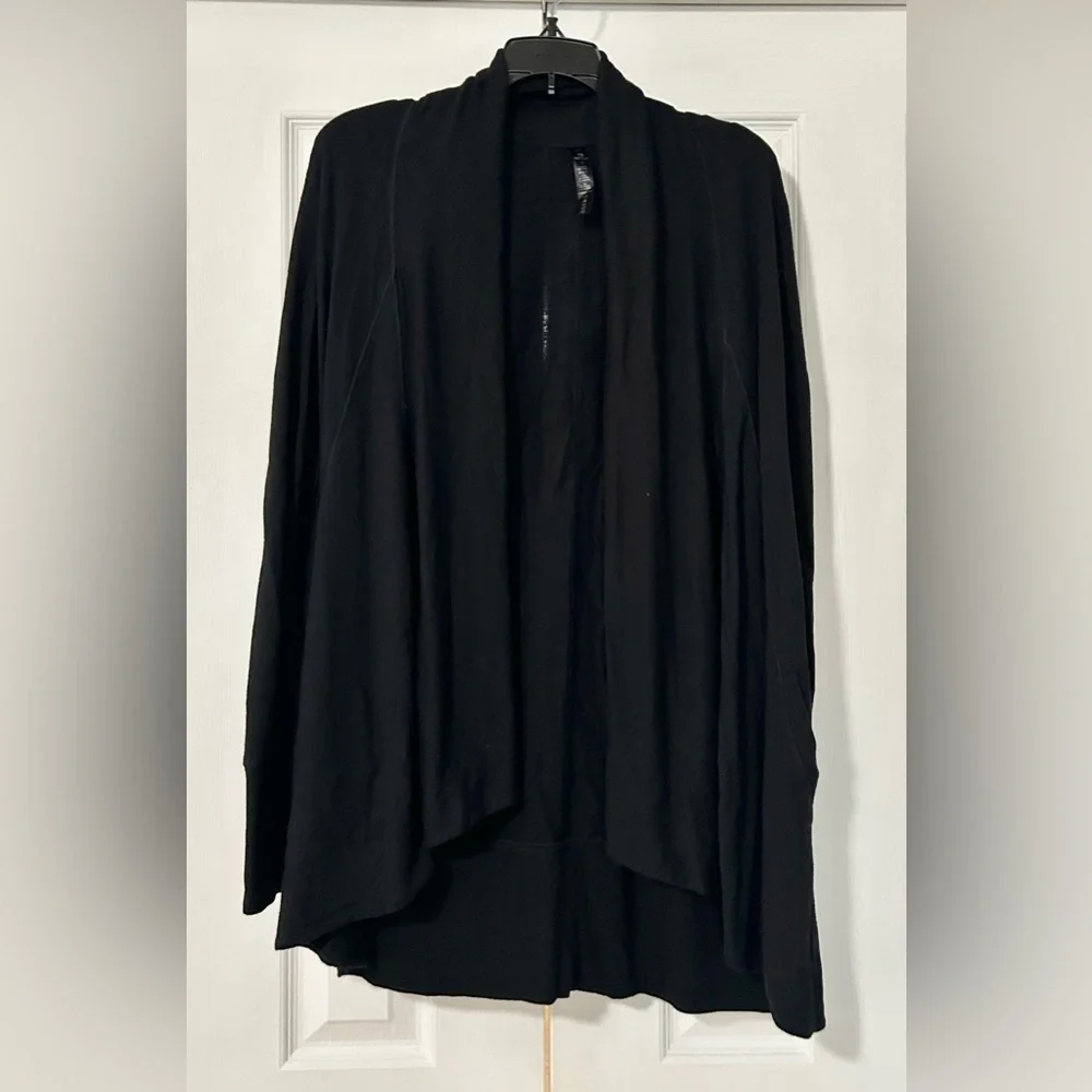 Cardigan sweater jacket 90 degree woman size small
